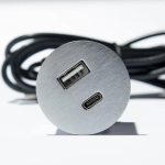 UNITA' DI RICARICA INTEGRATA 1 CARICATORE USB A+C, CAVO DI ALIMENTAZIONE USB-A