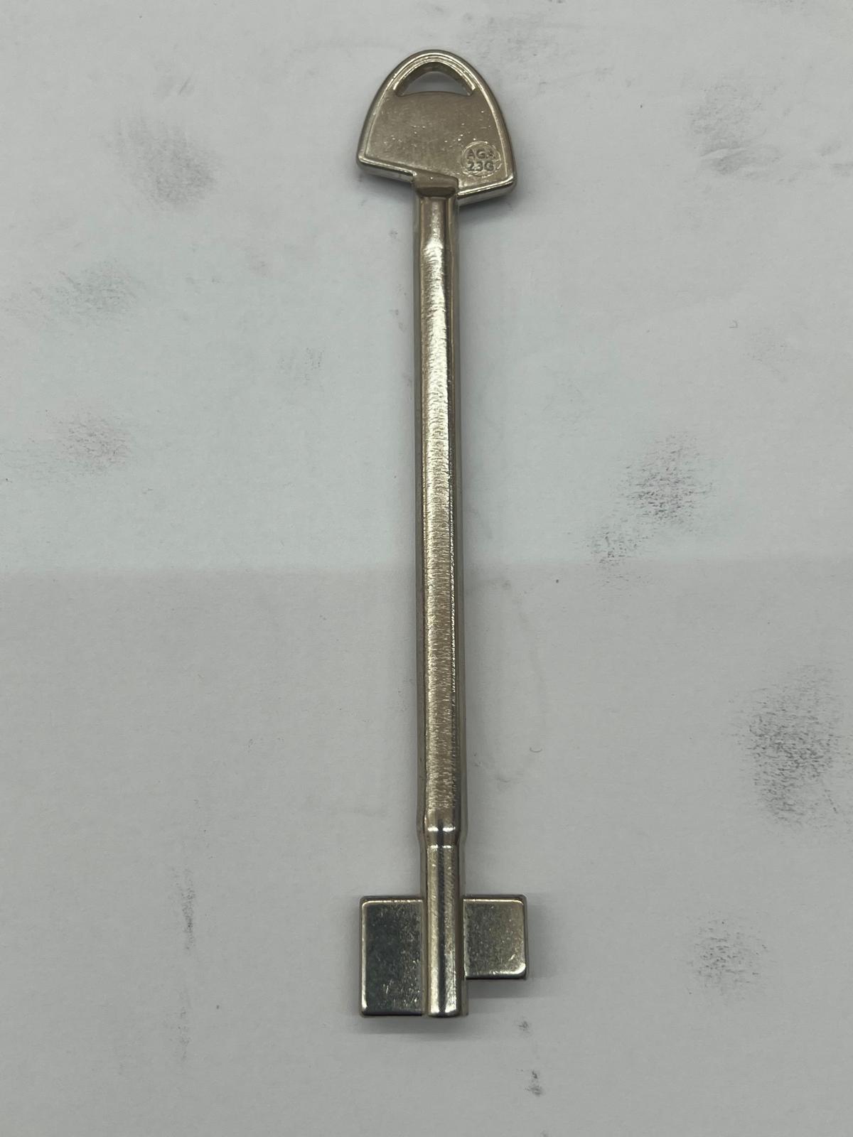 CHIAVE FEMMINA PER CASSAFORTE AGA-23G